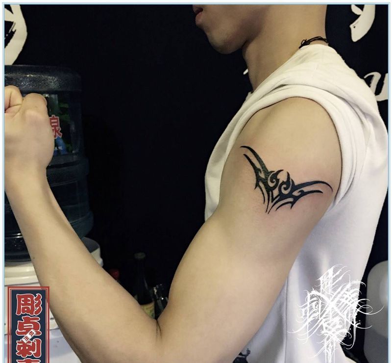 彫卓小乔作品纹身图片_成品手臂清新欧美图腾纹身图案