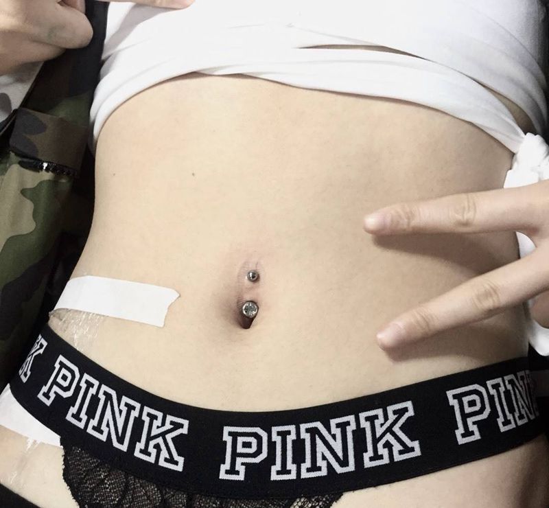 脐钉纹身图片_成品穿孔纹身图案