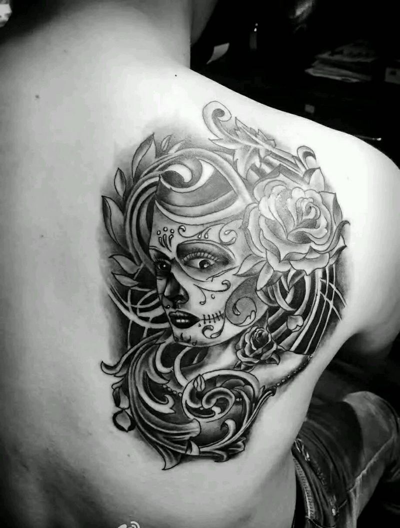 欧美美女纹身图片