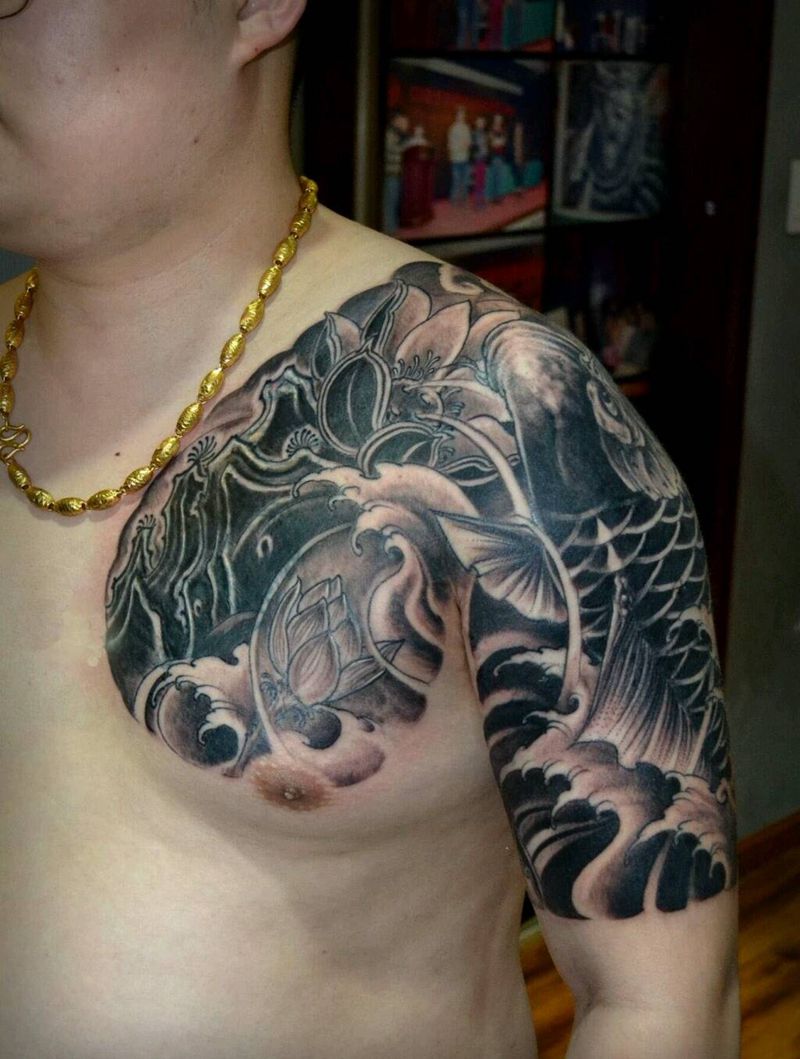 半甲纹身  鲤鱼纹身纹身图片