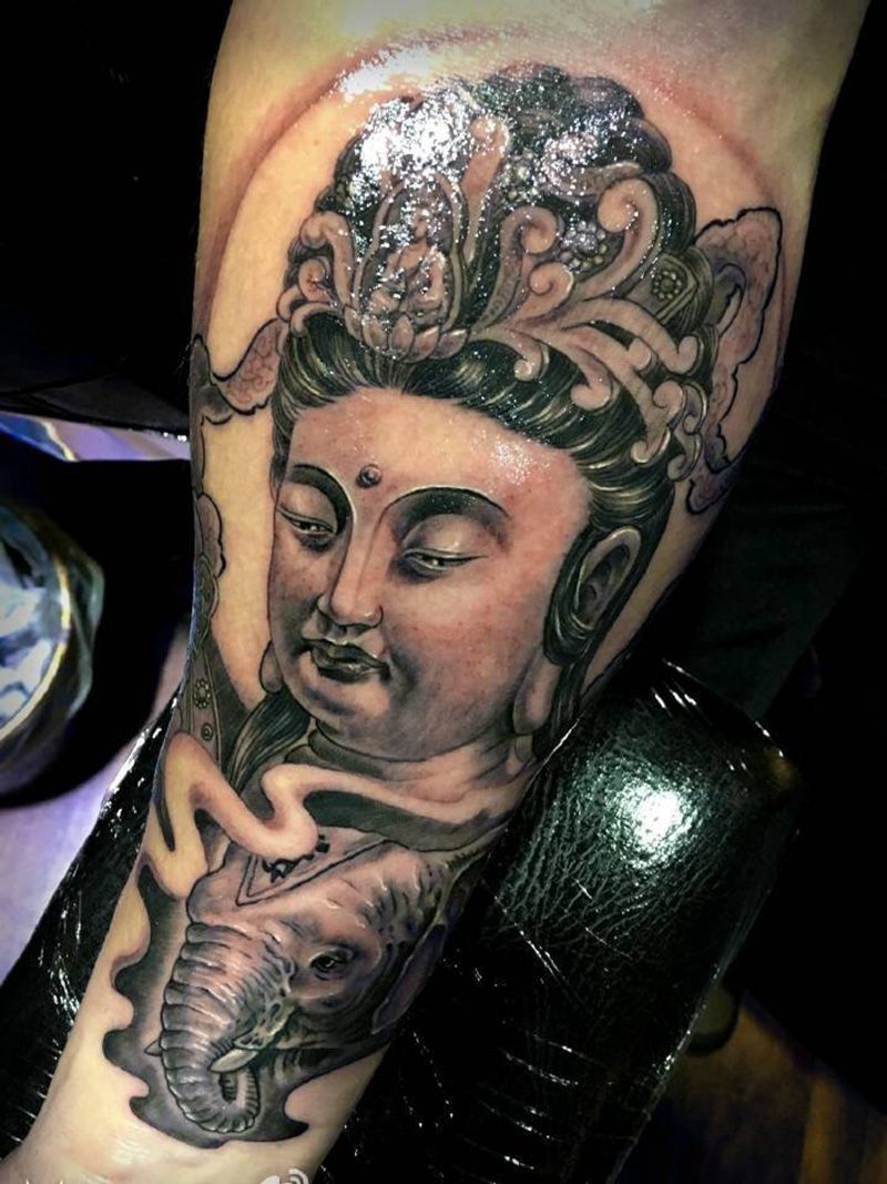 龙和蛇的守护神 普贤菩萨纹身图片