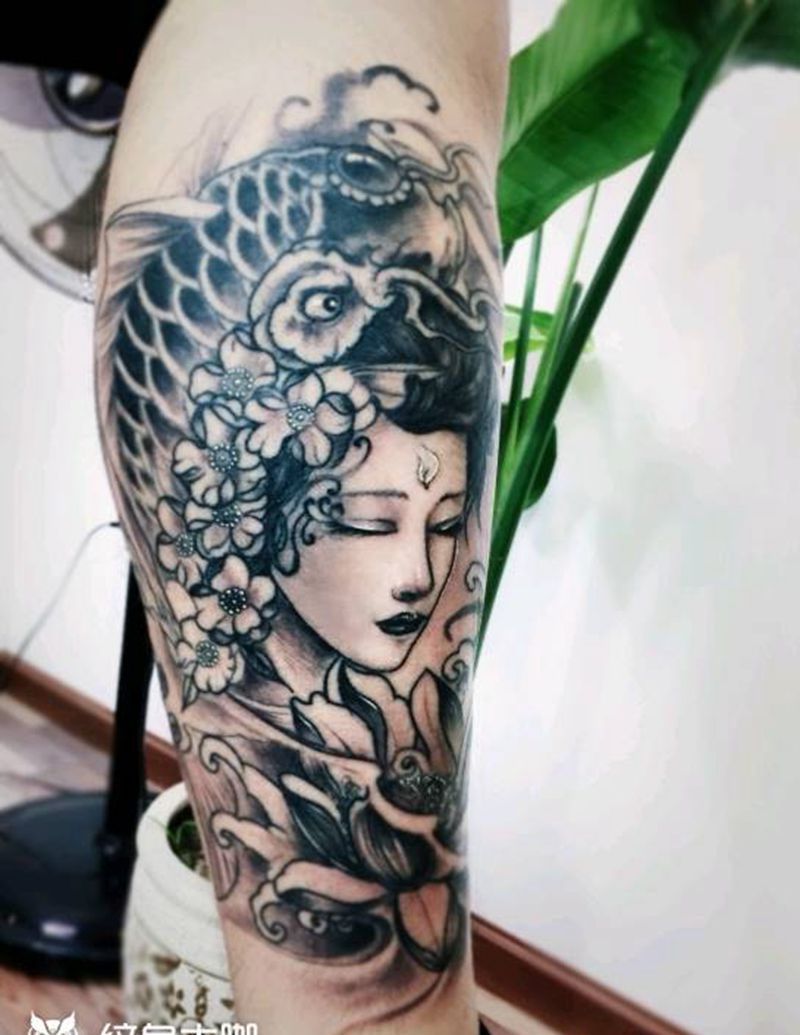 小腿纹身   艺妓  鲤鱼纹身图片