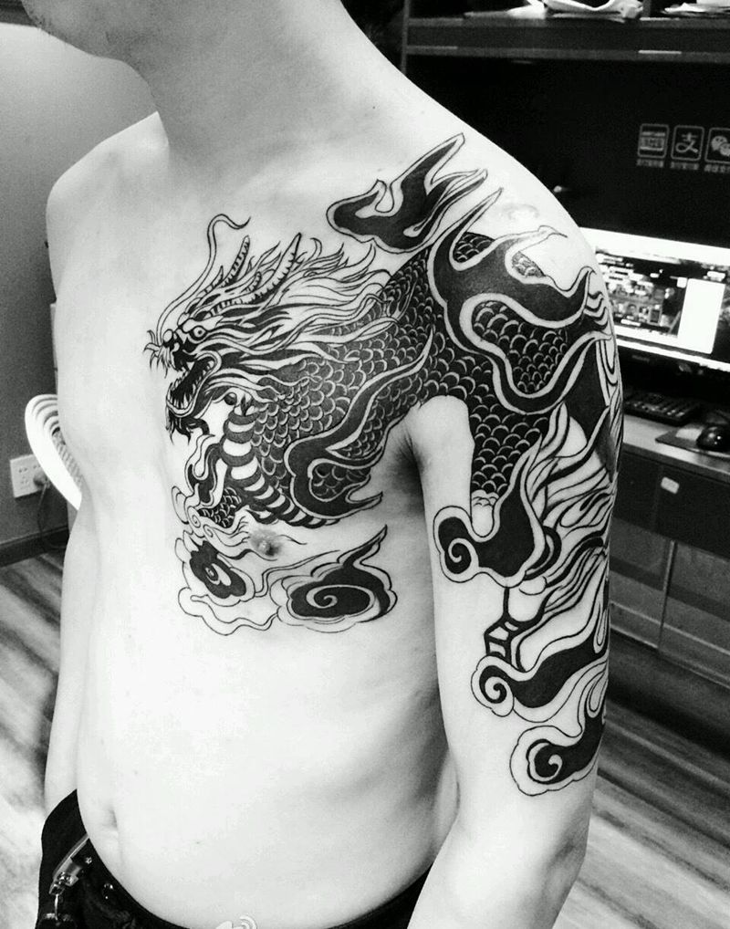 过肩龙纹身图片