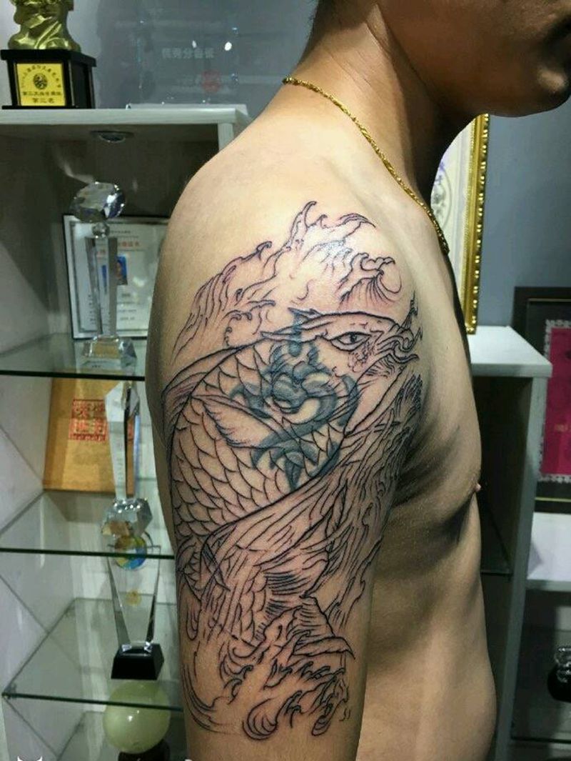 鲤鱼遮盖 大臂纹身纹身图片