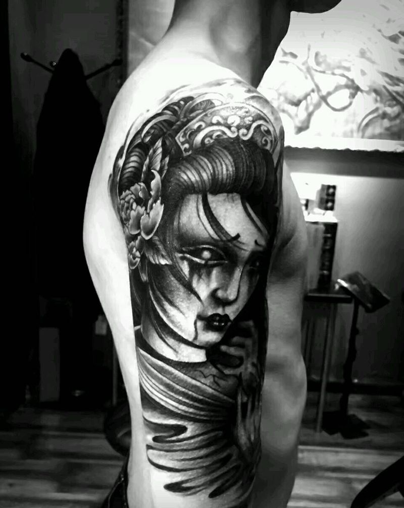 大臂纹身    人物纹身纹身图片