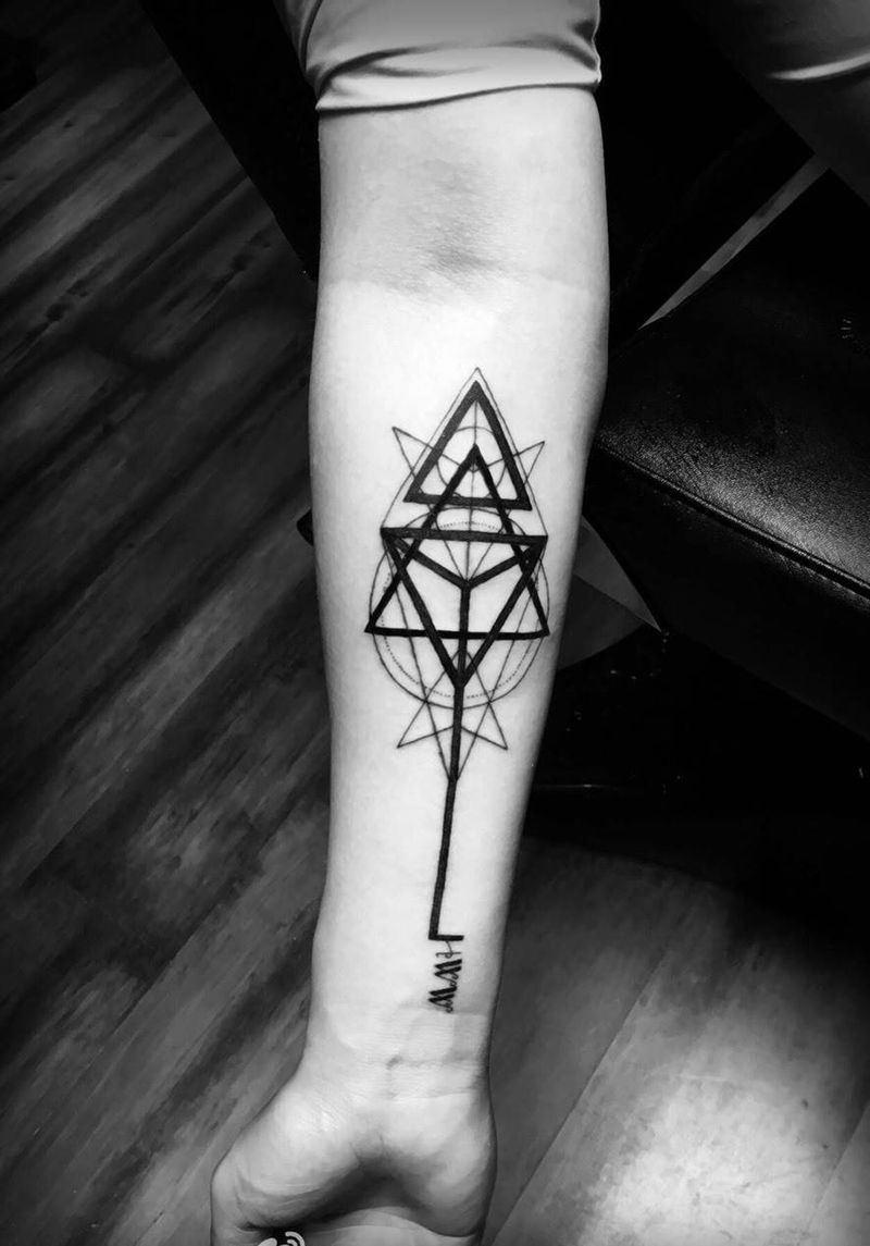 几何图案纹身图片