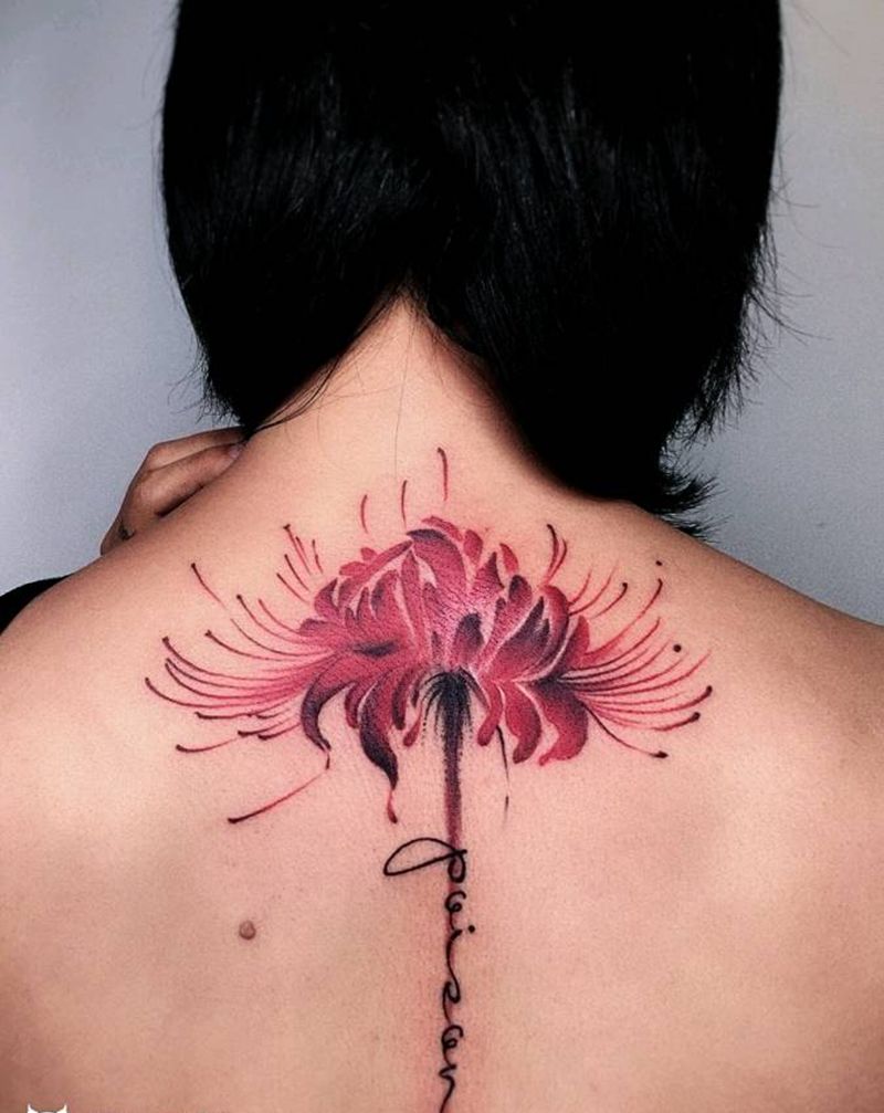 彼岸花纹身图片_背部新传统纹身图案