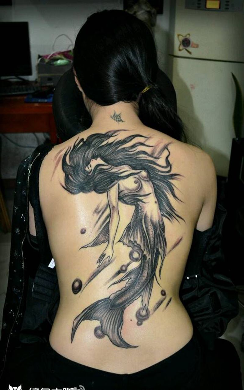 满背纹身   美女纹身纹身图片