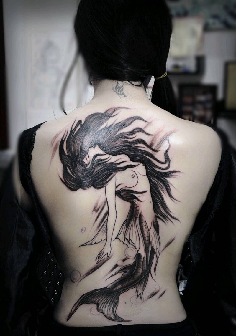 美人鱼纹身纹身图片_背部老传统满背纹身图案