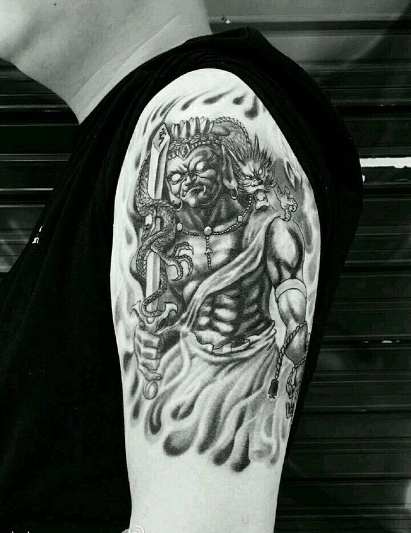 不动明王纹身图片