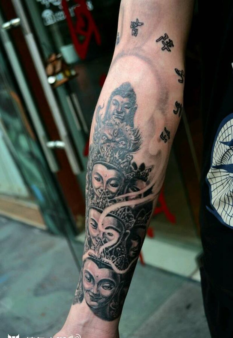 十一面佛纹身图片