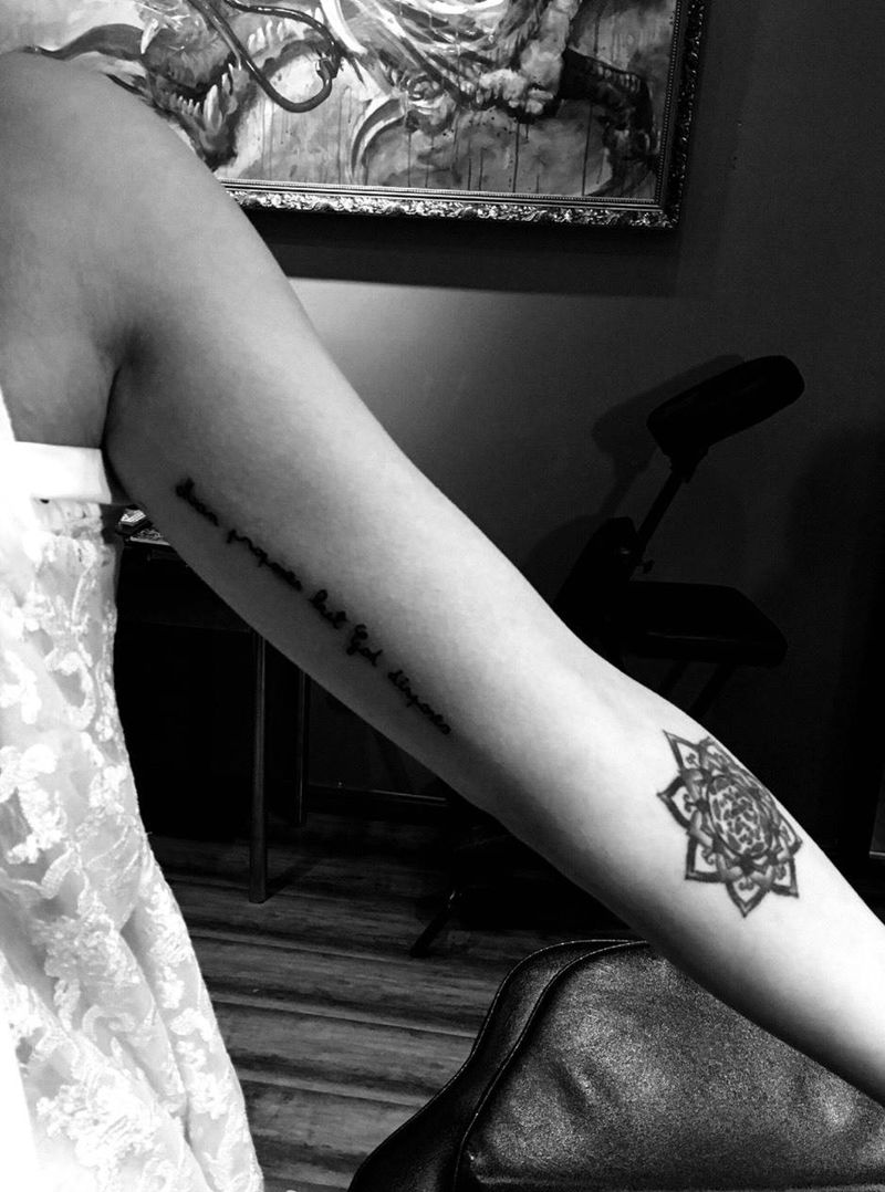 梵花 美女纹身图片