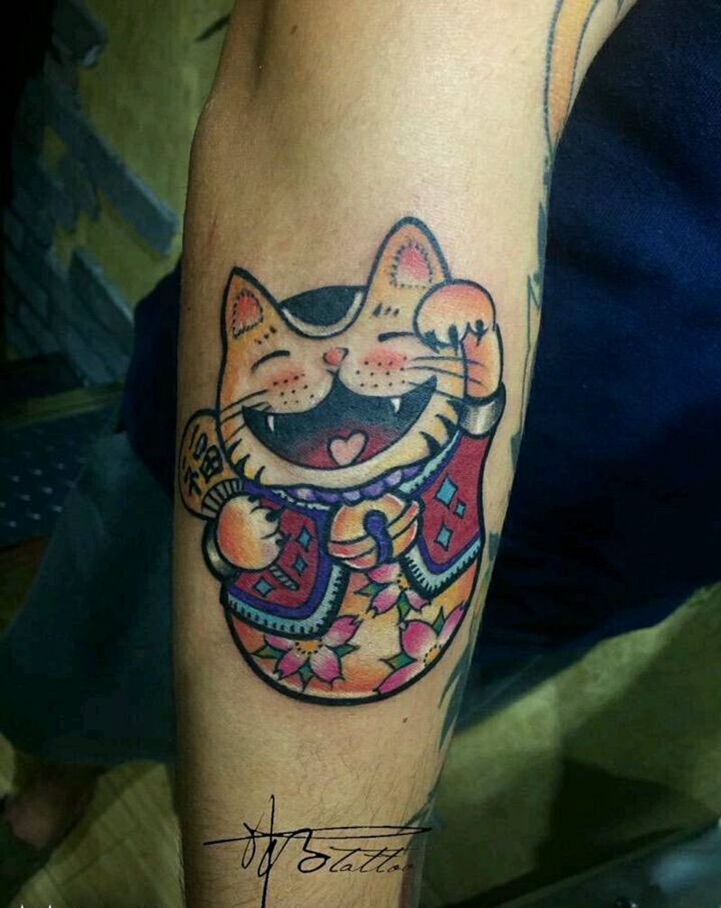 招财猫纹身图片
