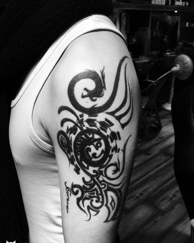 图腾龙纹身图片