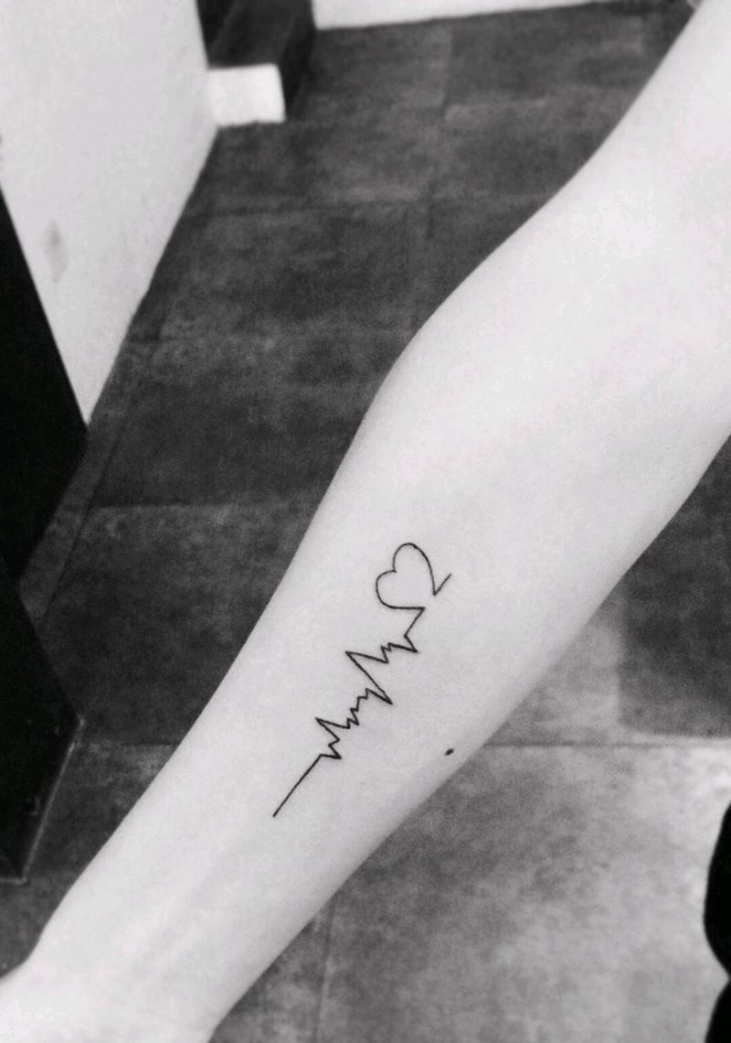 心电图纹身图片_手臂纹身图案