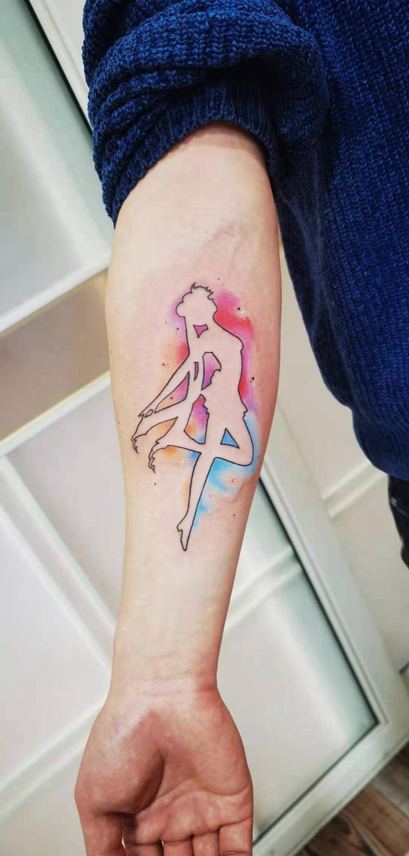 小臂纹身图片_手臂水彩纹身图案