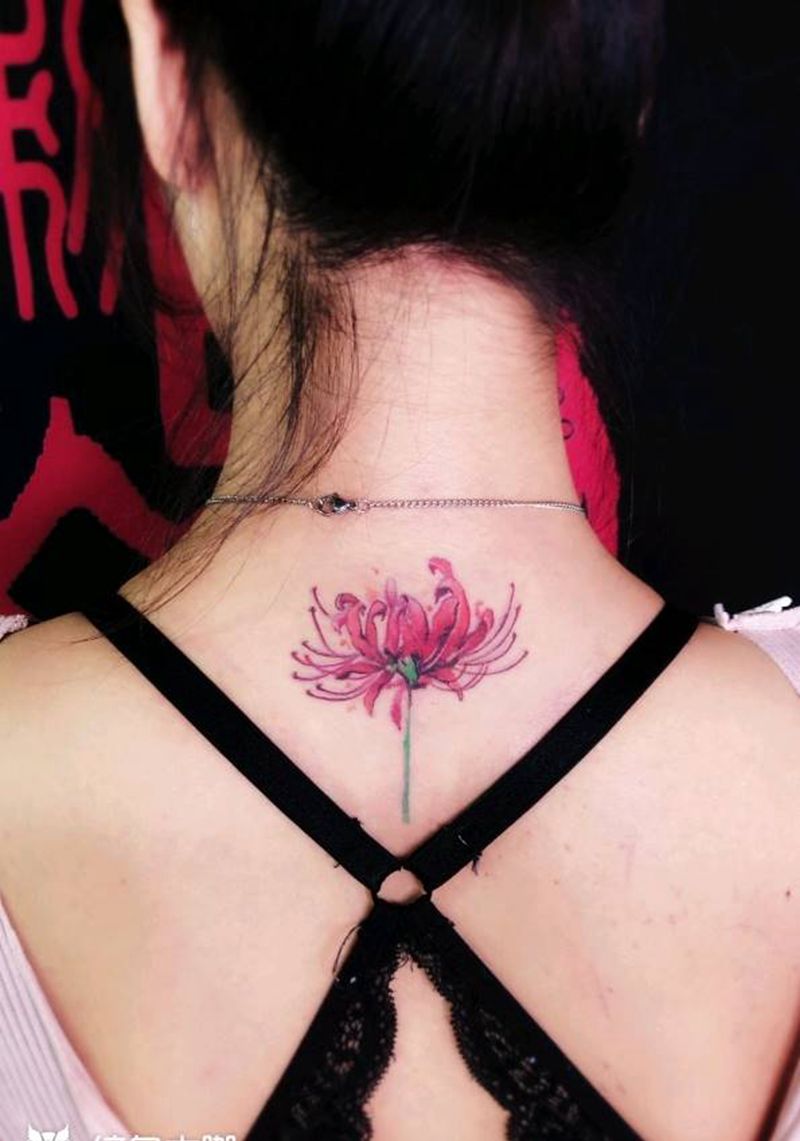 彼岸花纹身图片_背部纹身图案