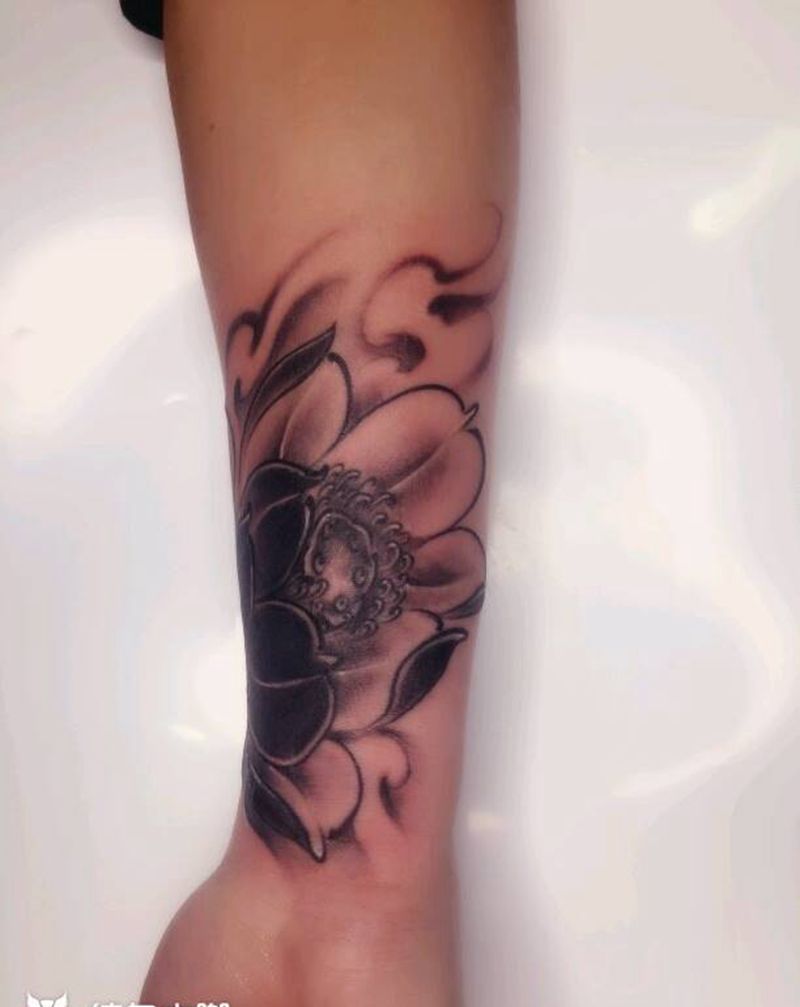 莲花纹身纹身图片