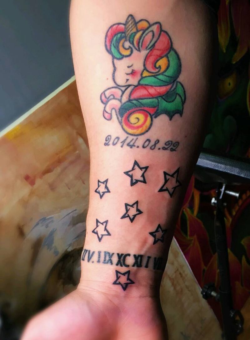 独角兽  星星⭐️纹身图片