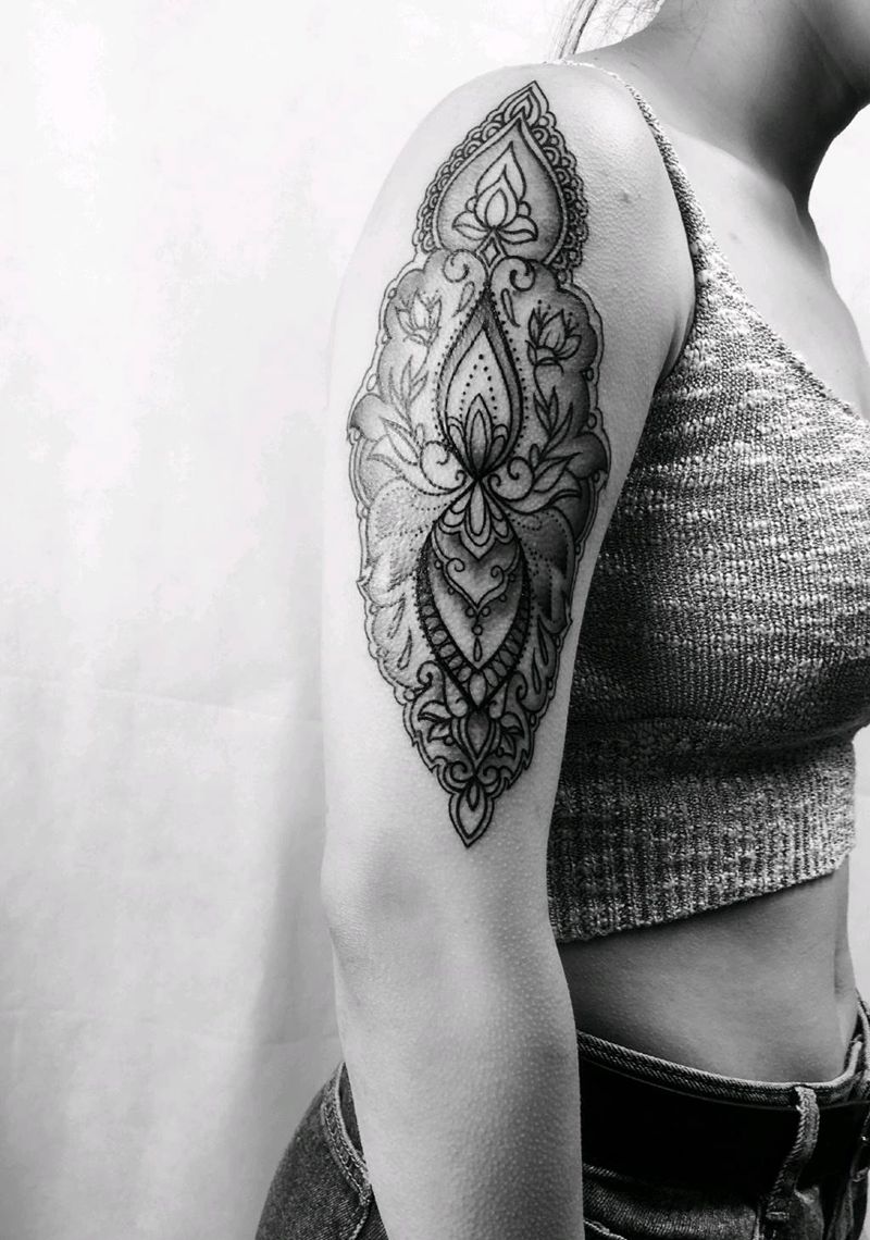 点刺纹身纹身图片