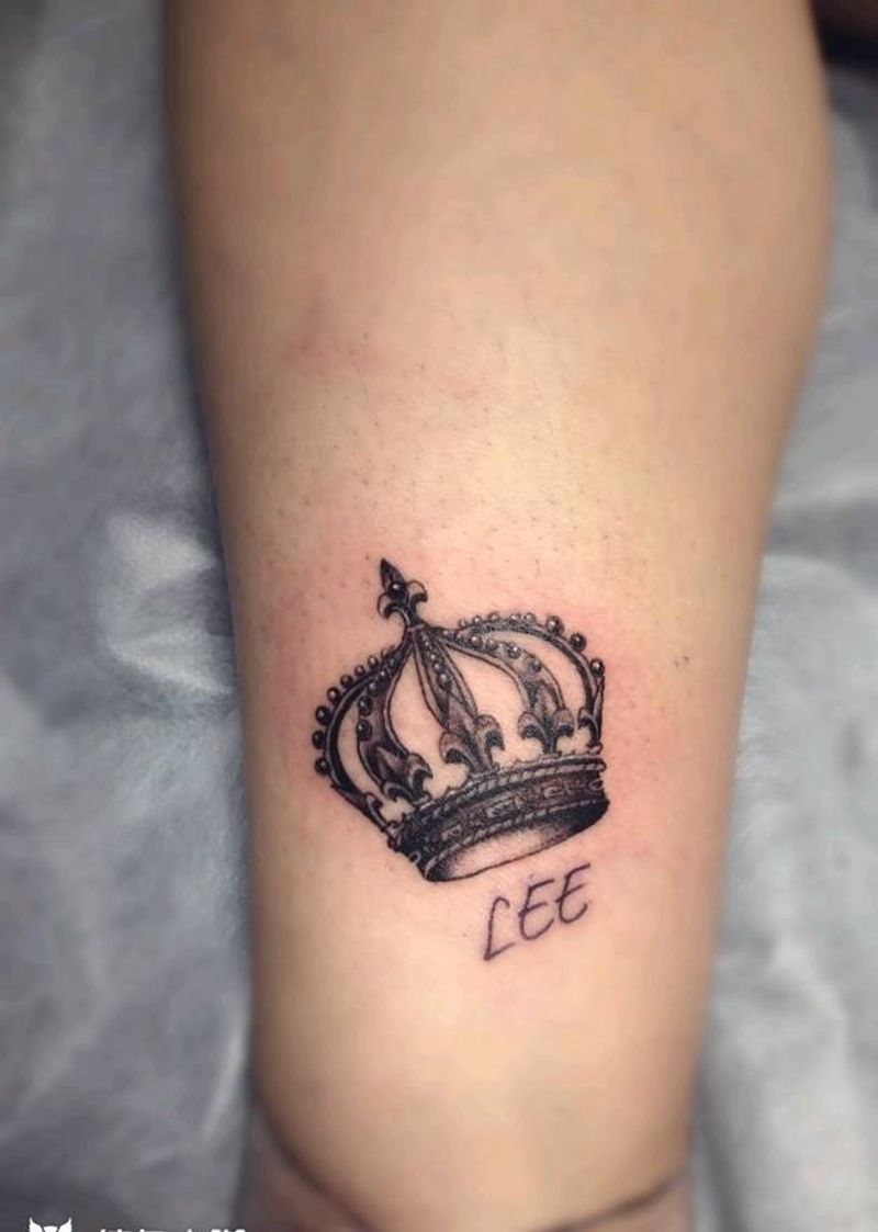 两个皇冠纹身图片