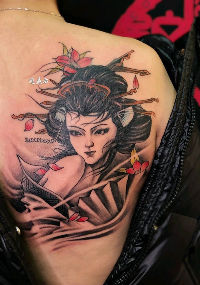 遮盖纹身纹身图片_肩部新传统纹身图案