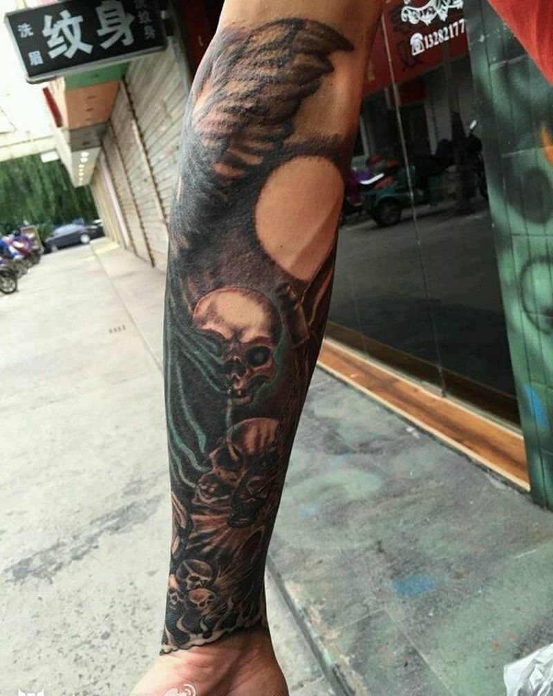 包臂纹身图片