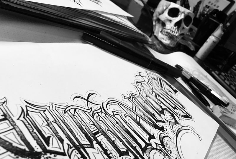 手稿花体字设计纹身图片_成品手稿胸部背部欧美几何图腾原创纹身图案