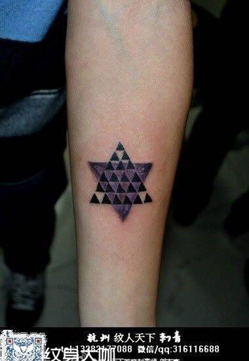 六芒星纹身图片