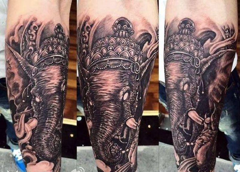 象神包小臂纹身图片