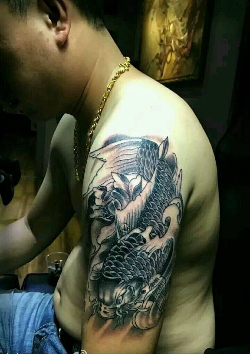 鲤鱼纹身图片
