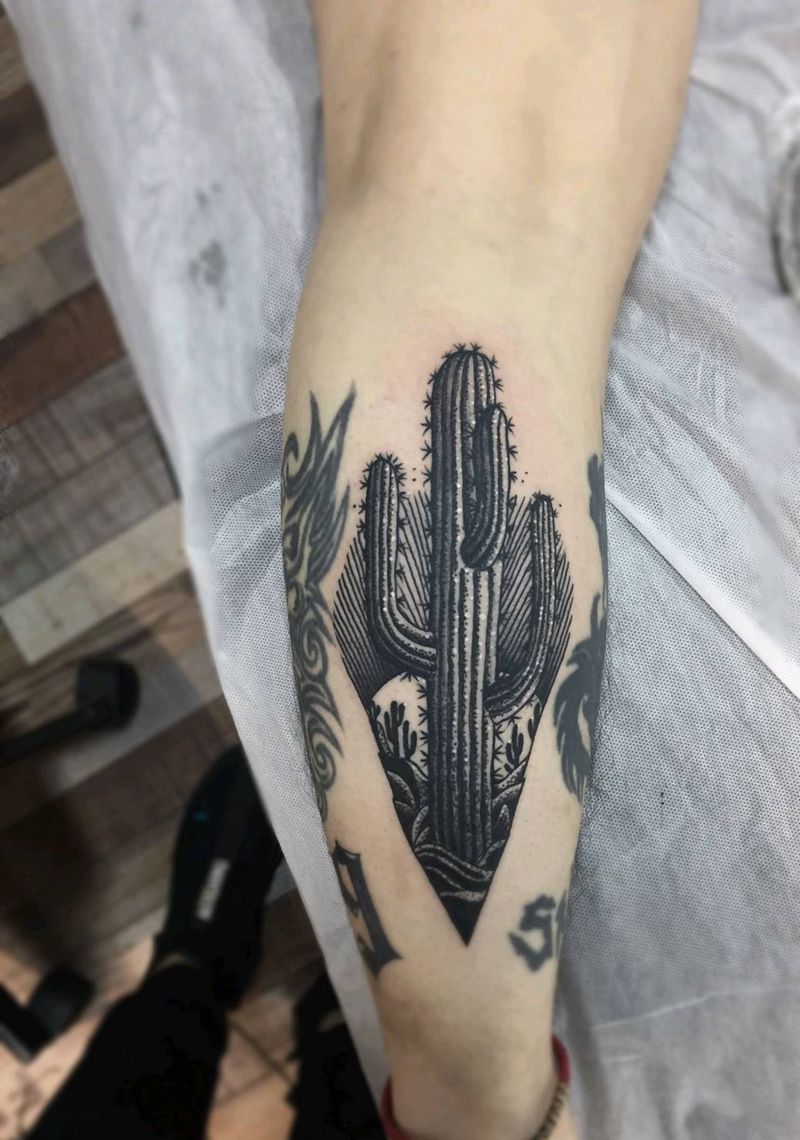 仙人掌纹身图片_腿部新传统纹身图案
