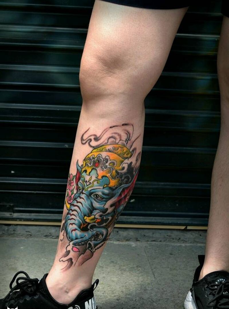 小腿纹身   象神纹身图片