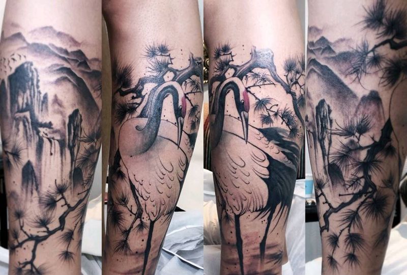 鹤纹身纹身图片_腿部新传统纹身图案