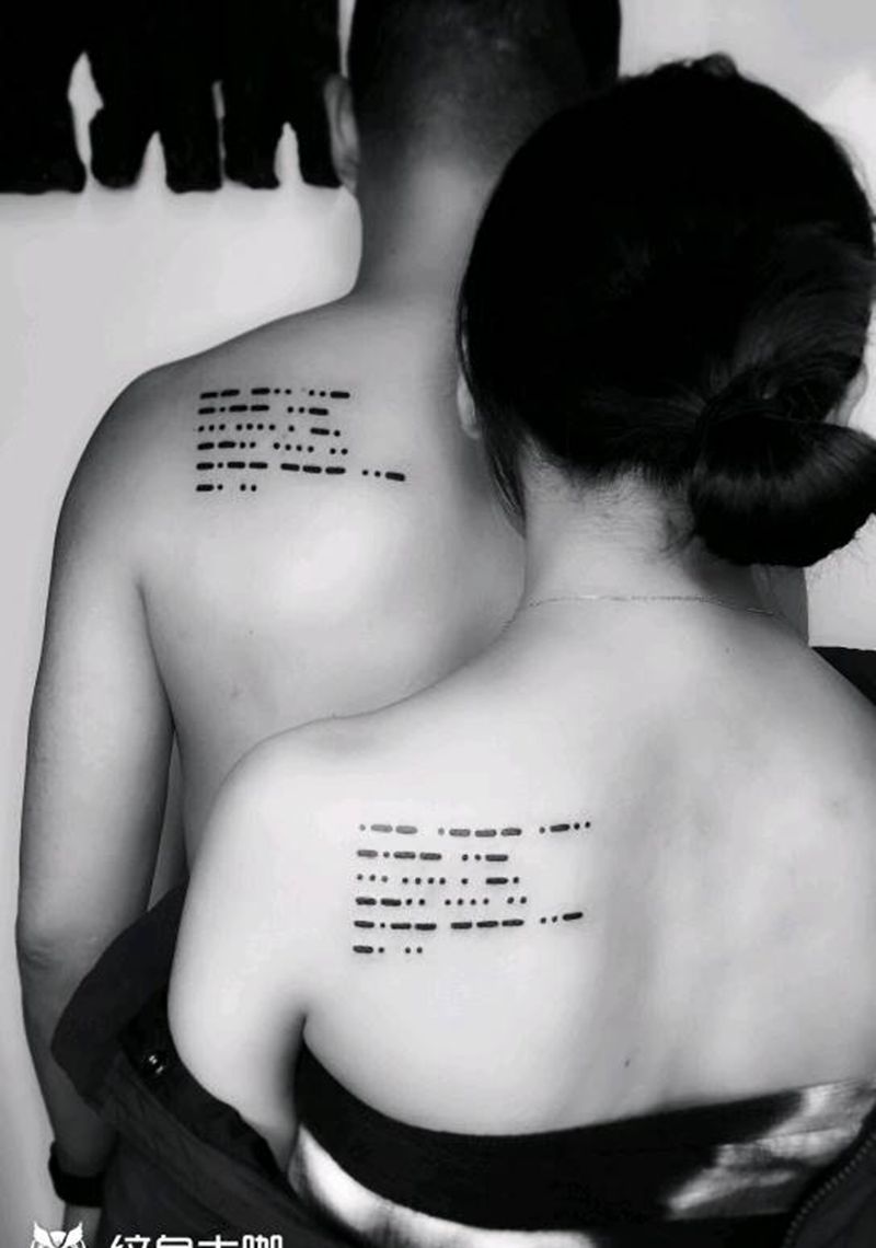 情侣纹身   摩斯密码纹身纹身图片_肩部纹身图案