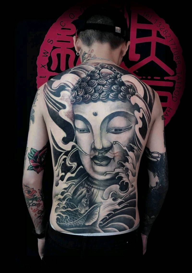 佛纹身纹身图片_背部新传统纹身图案