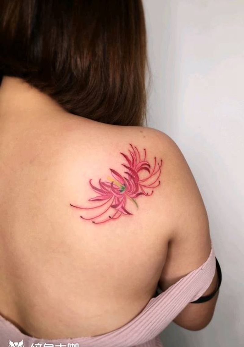 彼岸花  美女纹身纹身图片_肩部纹身图案