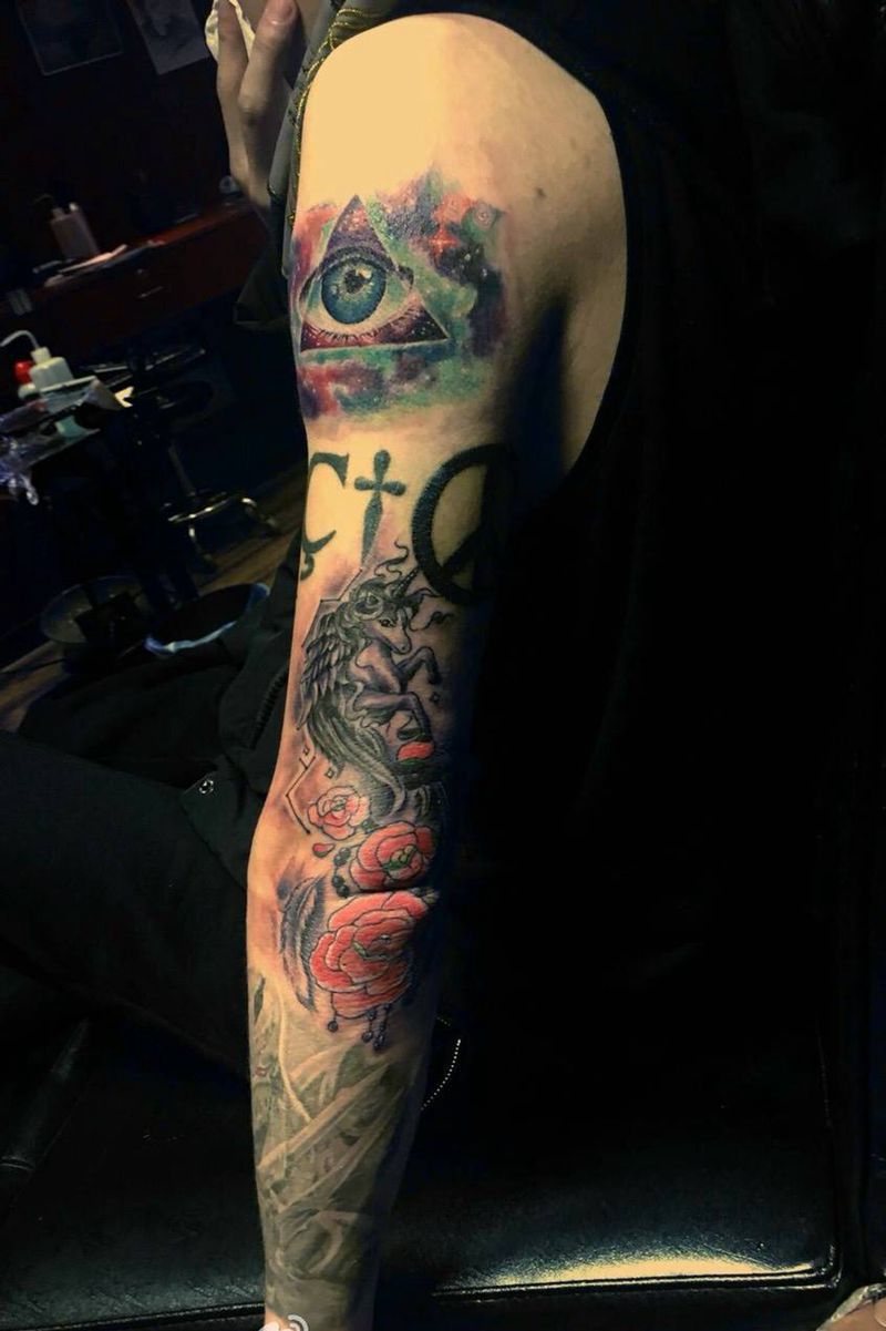 拼接花臂纹身图片