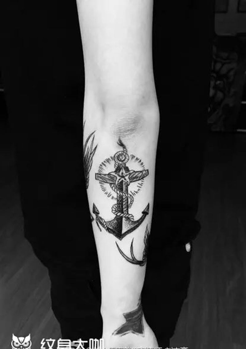 船锚纹身图片