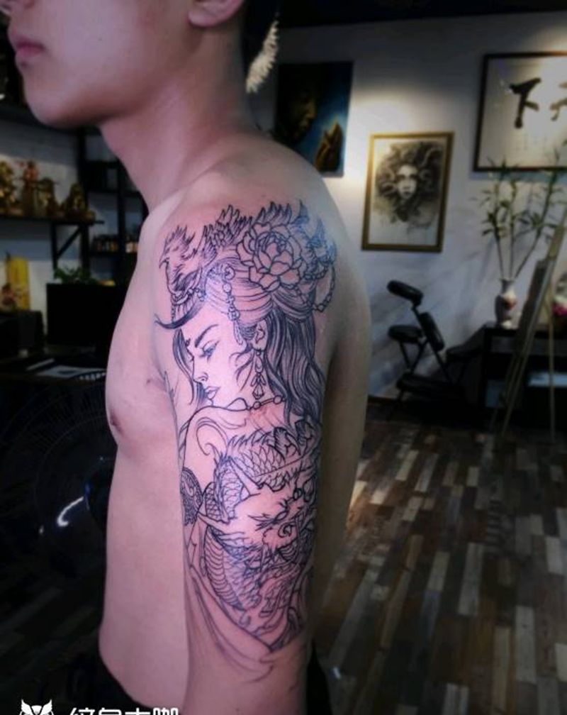 艺妓线条完成纹身图片