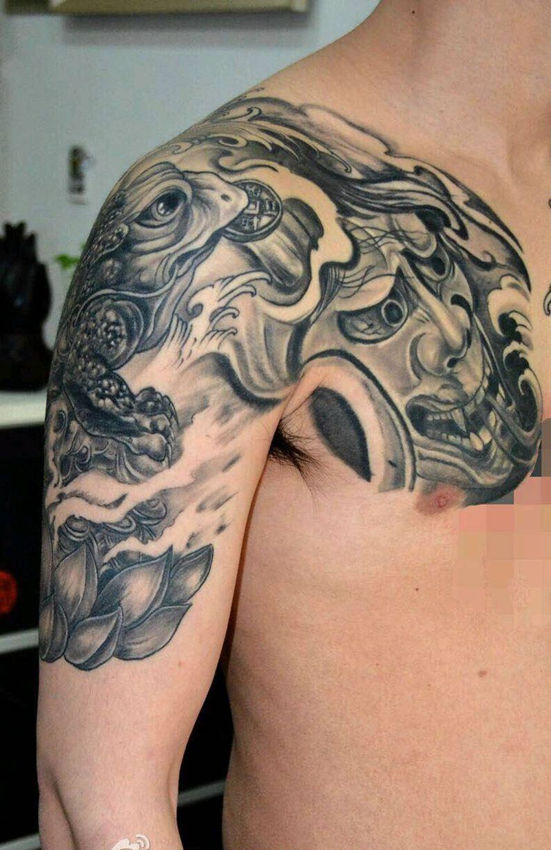 半甲 般若纹身图片