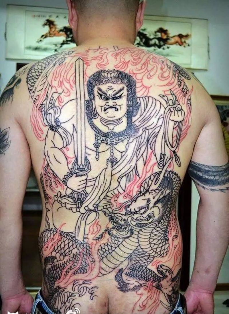 未完成不动明王纹身图片