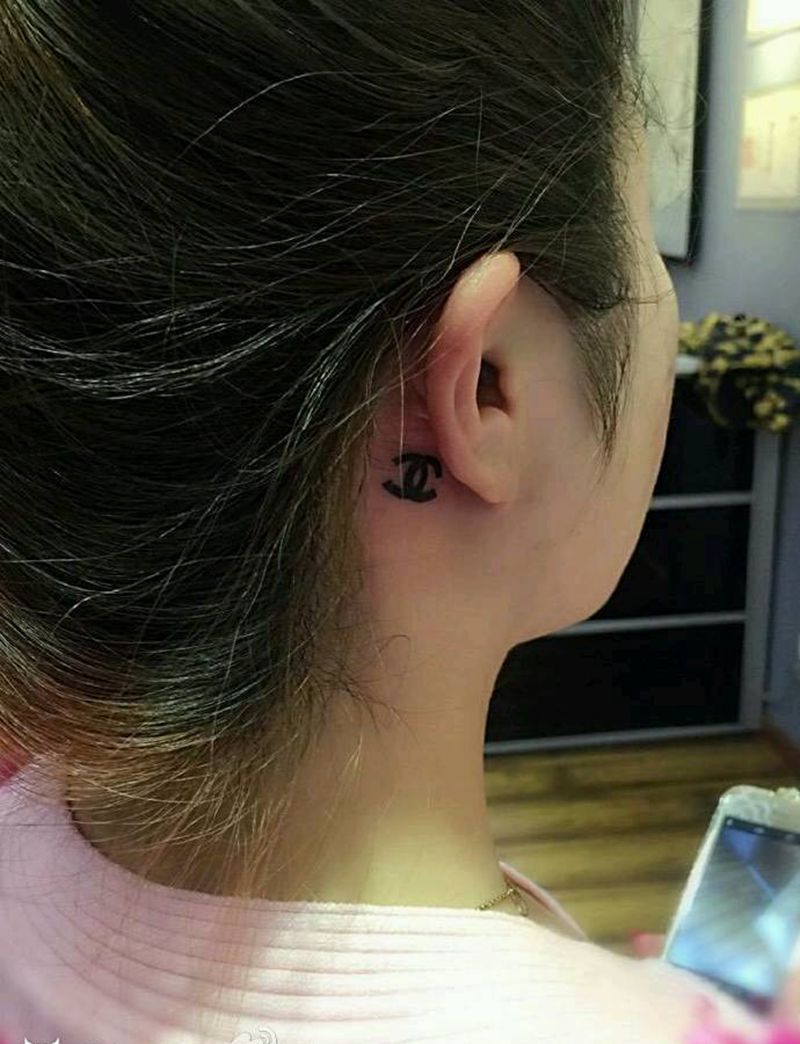 香奈儿纹身图片