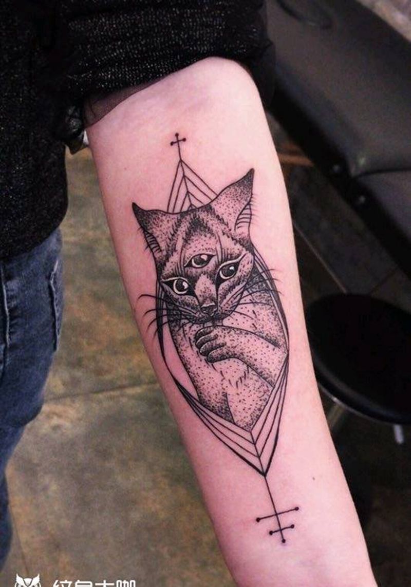 手臂纹身   点刺纹身纹身图片_手臂点刺纹身图案