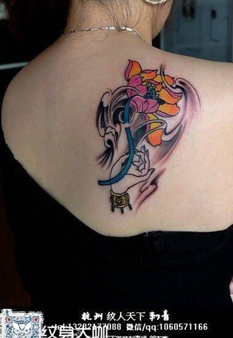 佛手莲花纹身图片