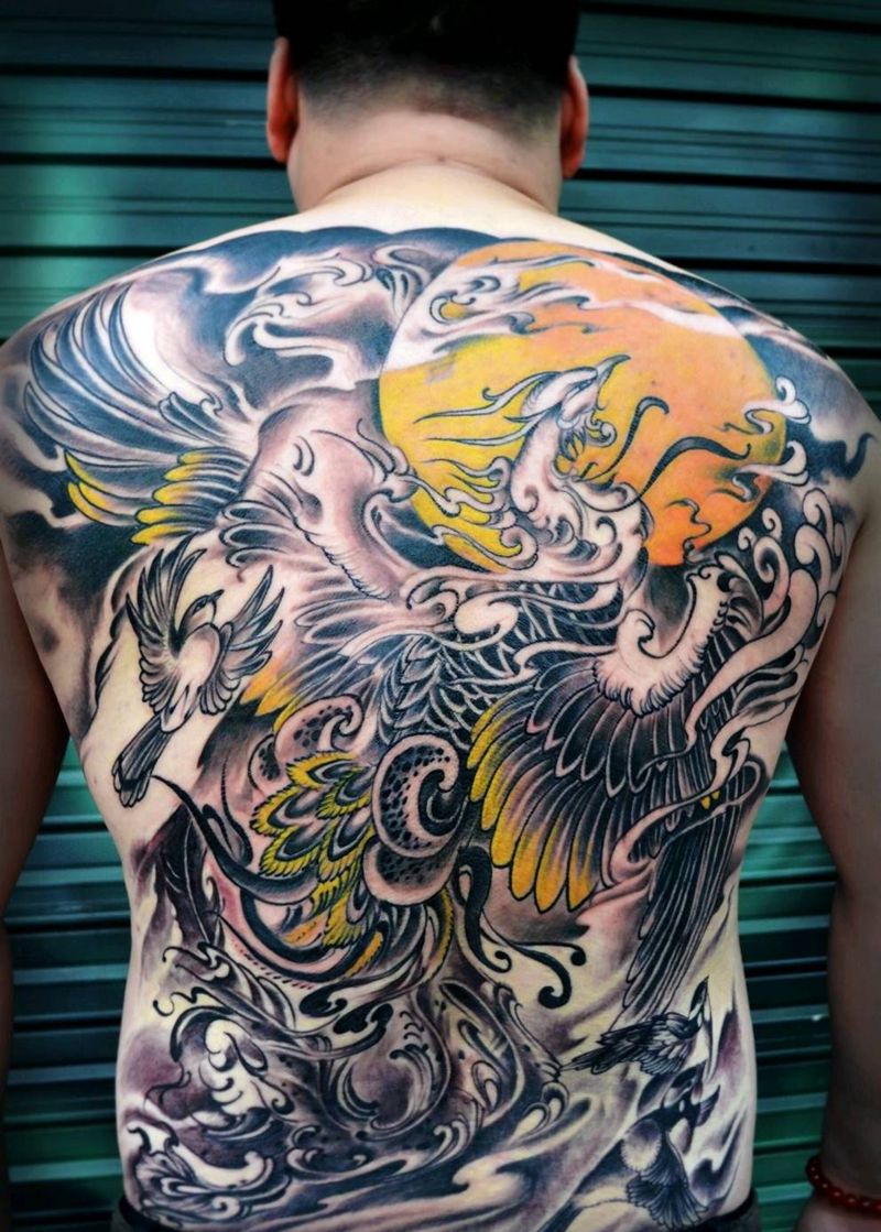 凤凰纹身  满背纹身纹身图片_背部老传统纹身图案