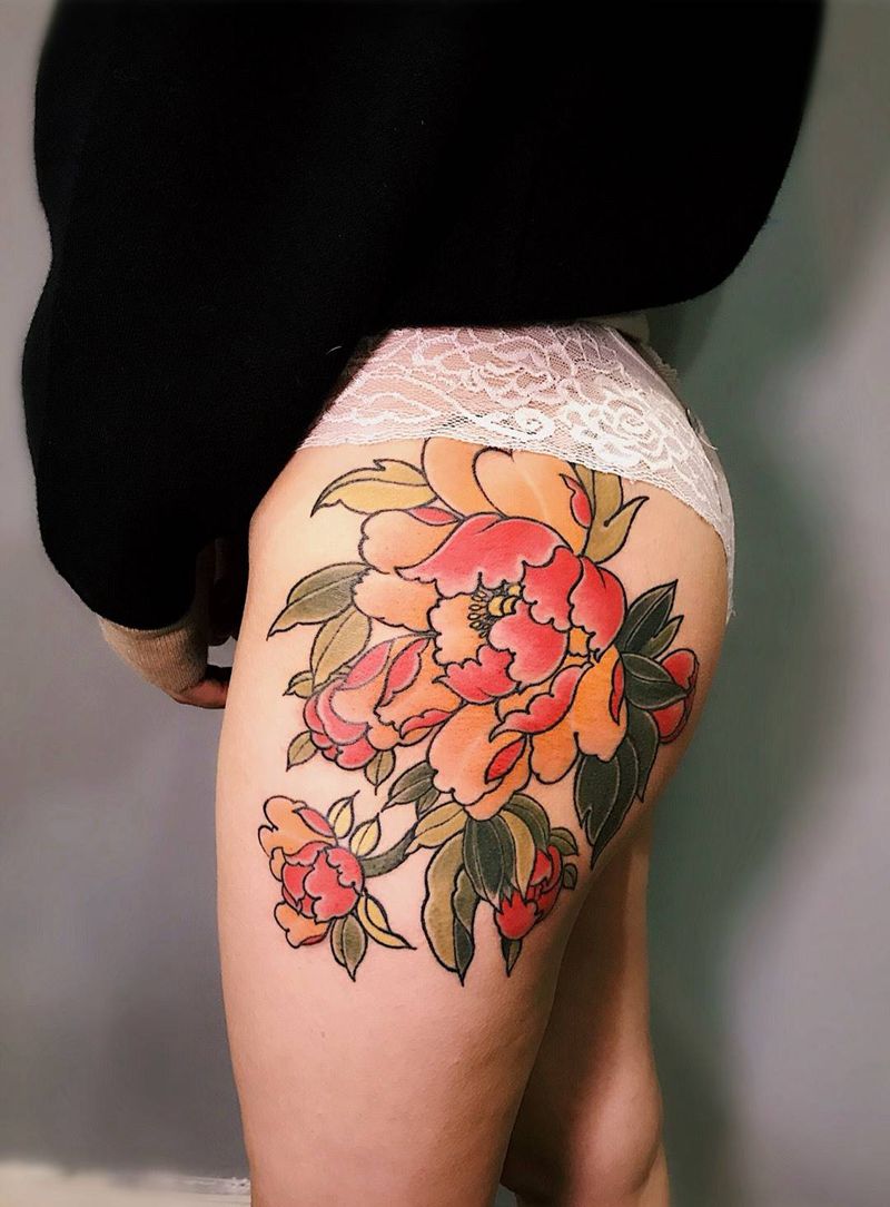 美女臀部大牡丹纹身图片_成品插画腿部传统习俗写实国画植物贴纸静物纹身图案