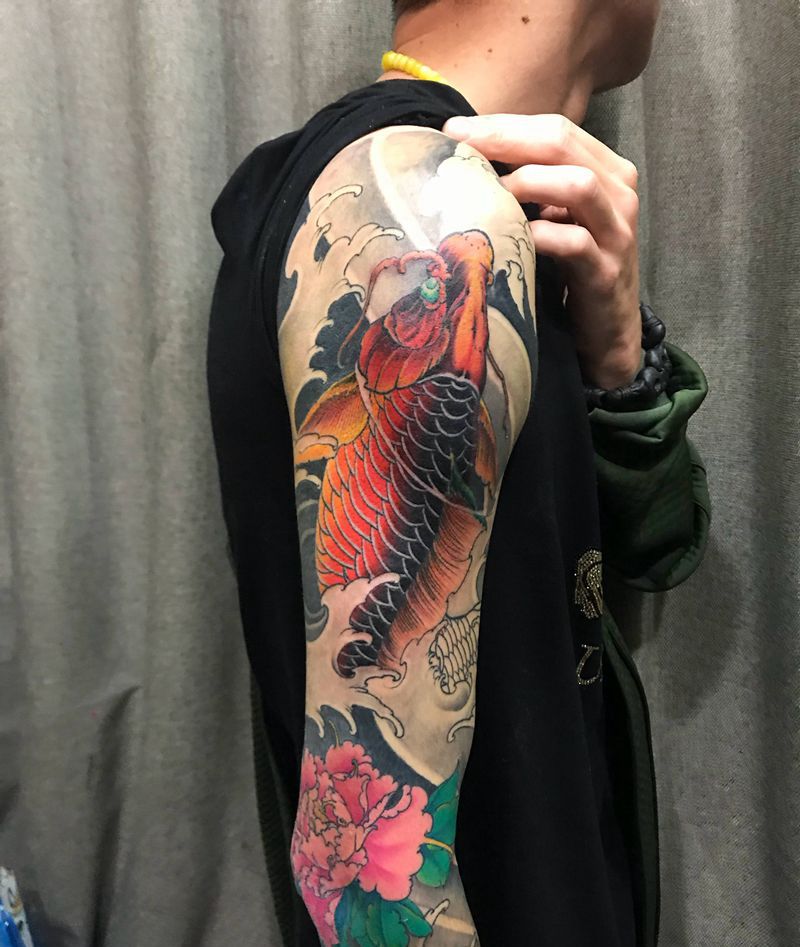 鲤鱼纹身图片_手臂手部老传统纹身图案