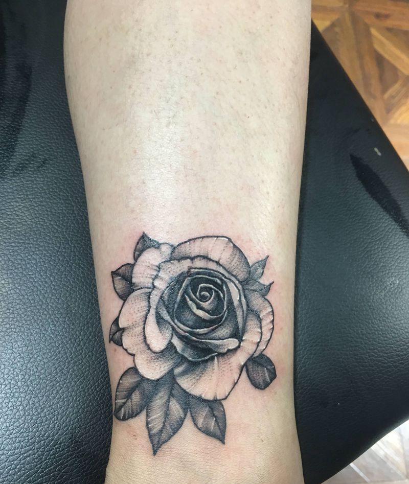 旧图遮盖纹身图片_手部花纹身图案