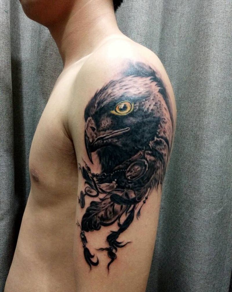 老鹰纹身图片_手臂欧美写实动物成品纹身图案